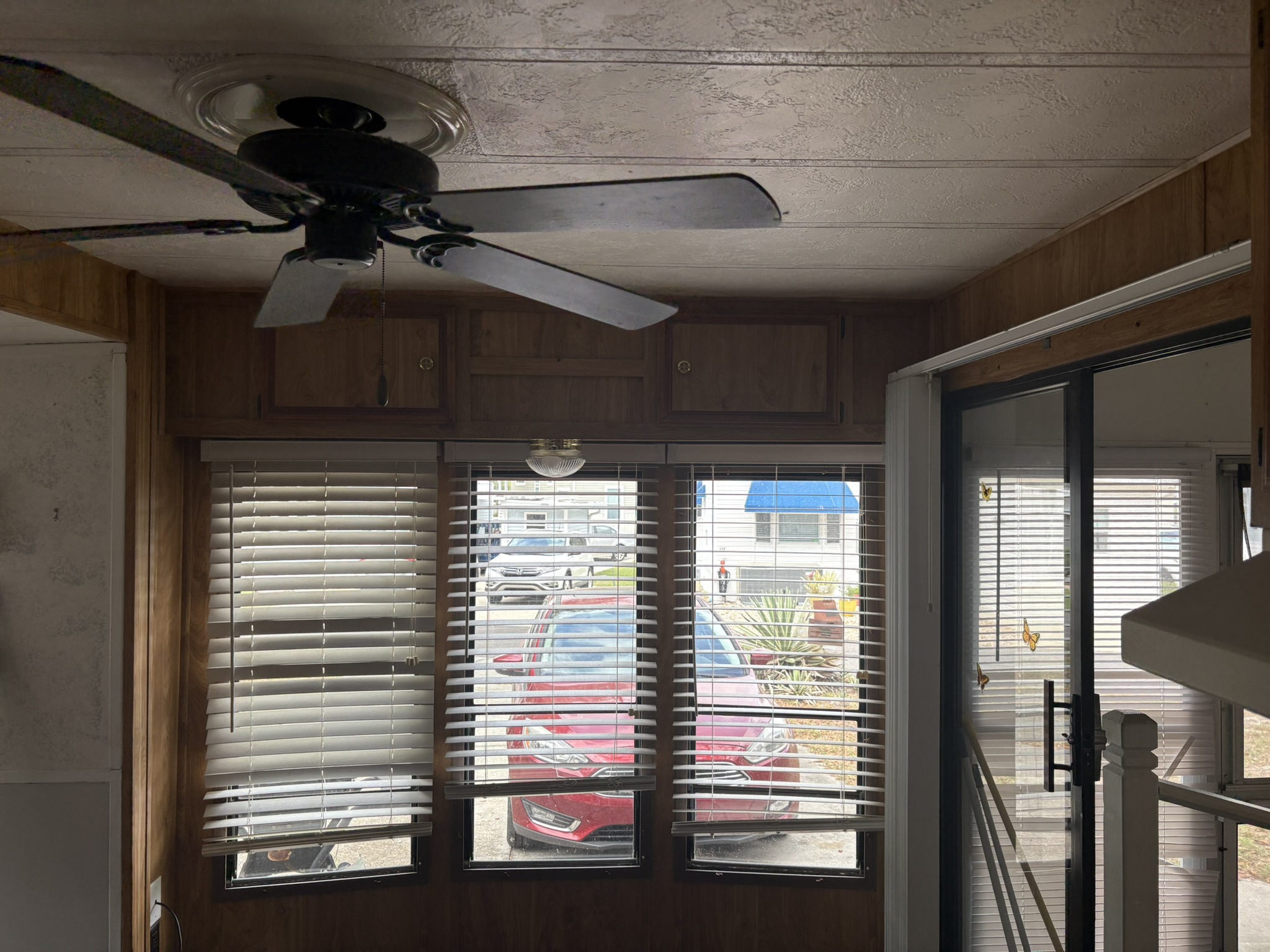 Kitchen viewed from the front side of the room