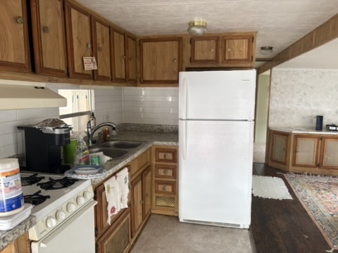 Additional kitchen angle